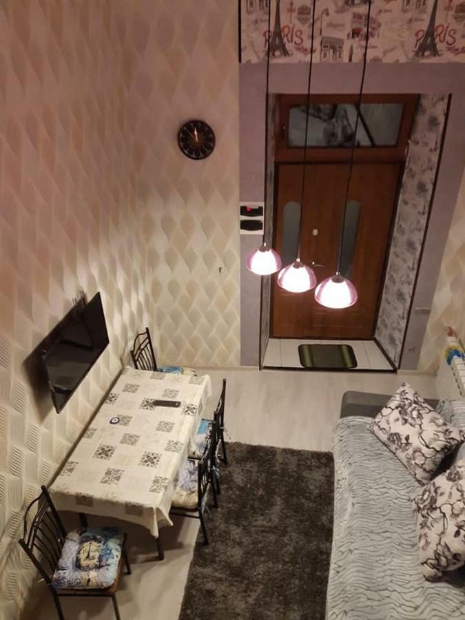 Квартира Подобово 2 Lviv Bagian luar foto